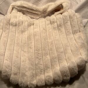 NWT Chic Cream Faux Fur Tote